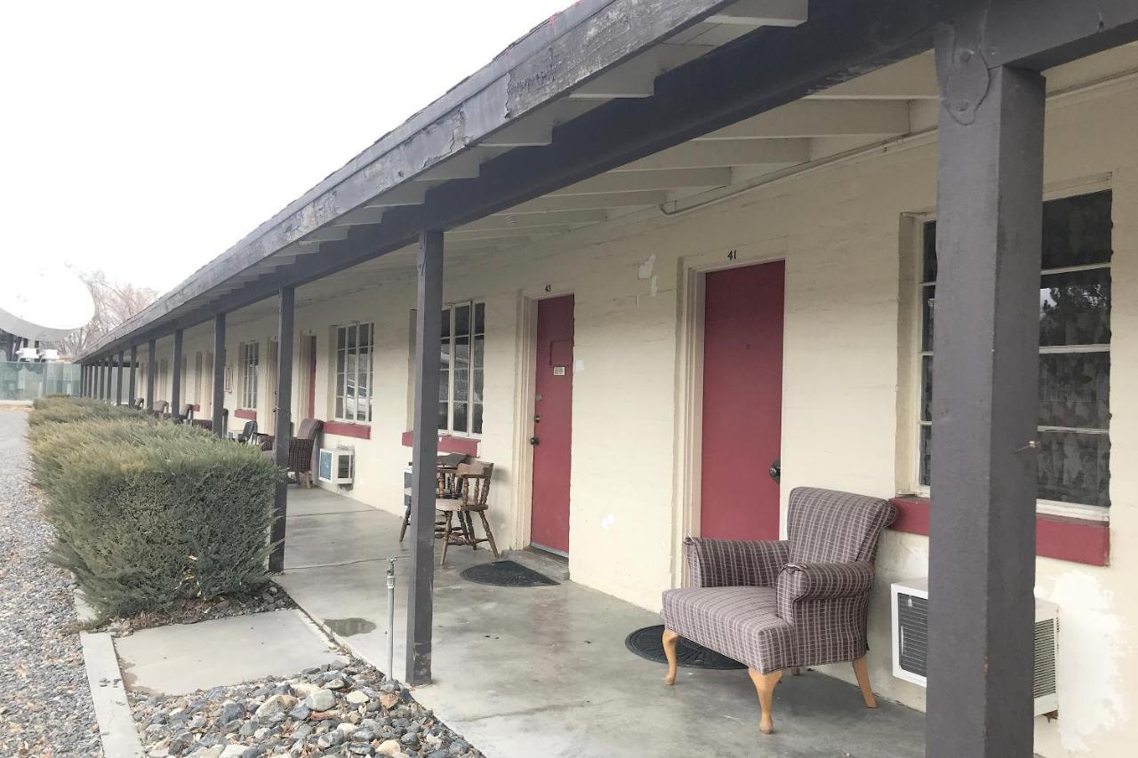 Hotel Lovelock Nv I-80 외부 사진